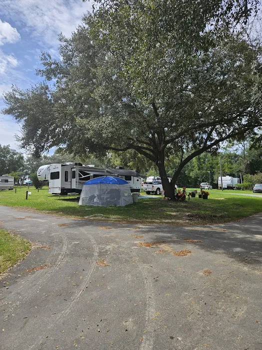 Cooper Lake RV Community Picture 7