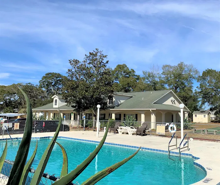 Golden Hills Mobile Home Park Picture 1