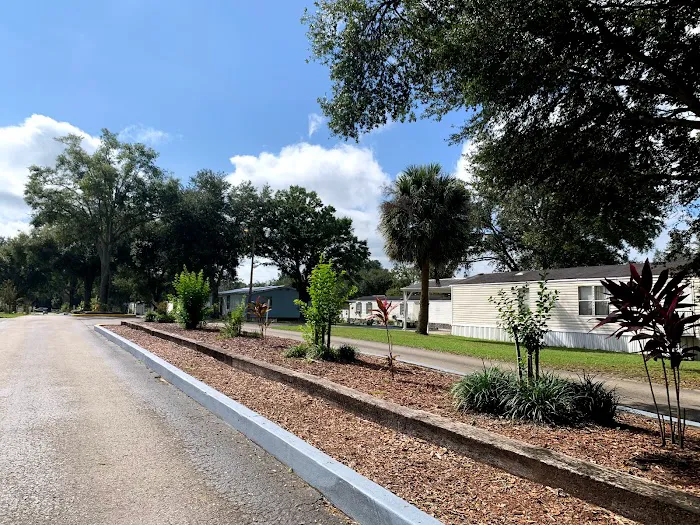 Golden Hills Mobile Home Park Picture 5