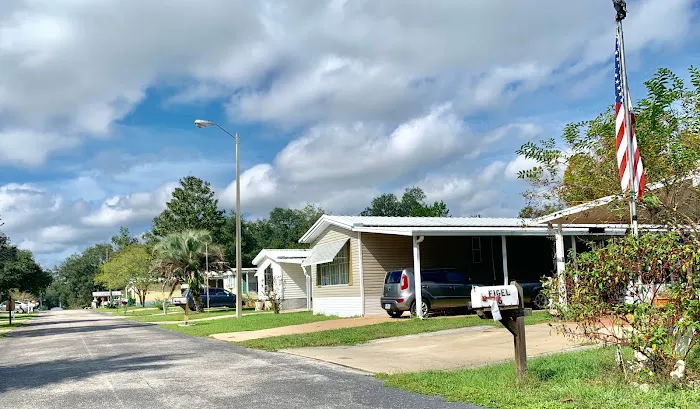 Golden Hills Mobile Home Park Picture 2