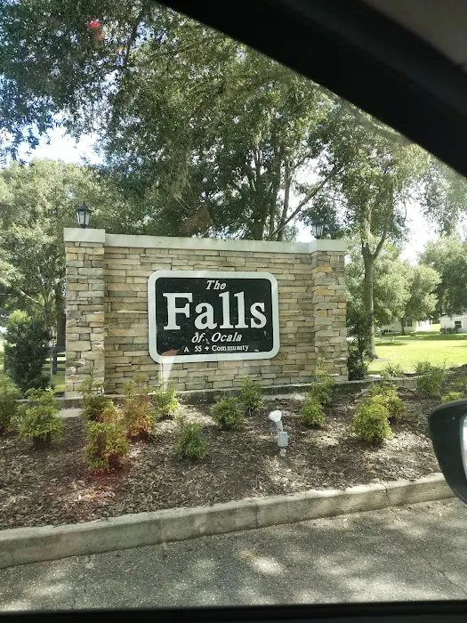 Falls of Ocala Clubhouse Picture 9
