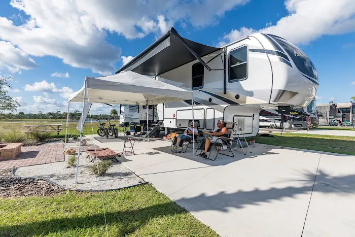 Champions Run Luxury RV Resort Picture 3