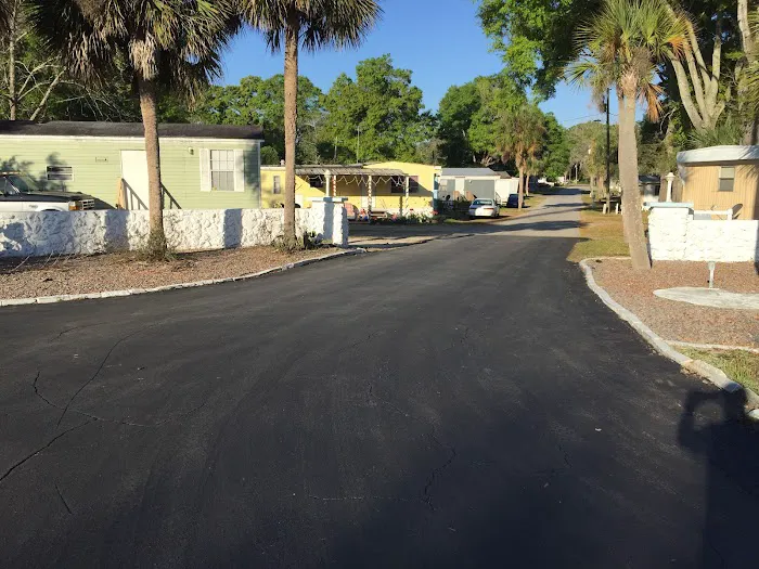 Victory Mobile Home Park Picture 1
