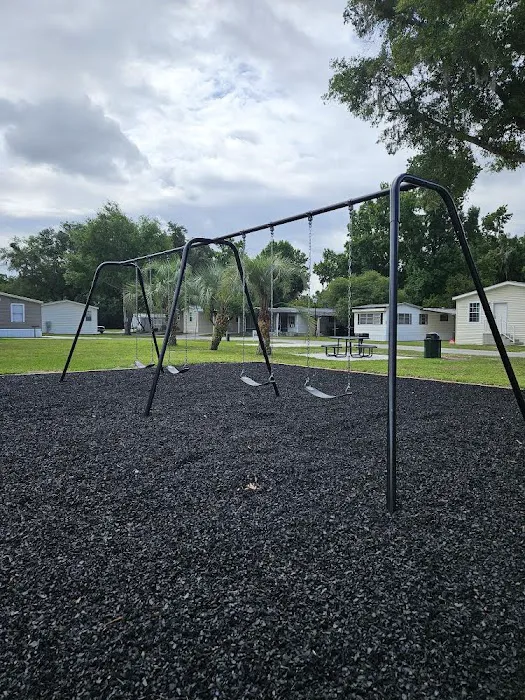 Village Of Ocala East Mobile Home Park Picture 2