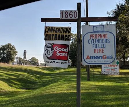 Wandering Oaks RV Park