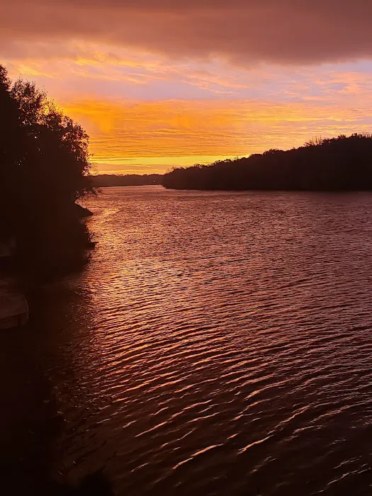Nashville Ferry Landing Picture 7