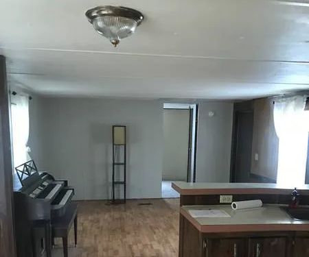 Lakeside Park Mobile Home Community