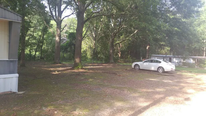 Lakeside Park Mobile Home Community Picture 9