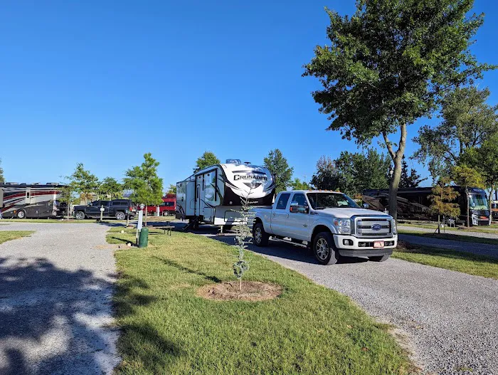 Hinton Park Inc RV Park Picture 3