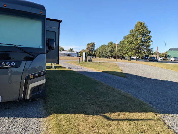 J.T. Lambert's Café RV Park Picture 6