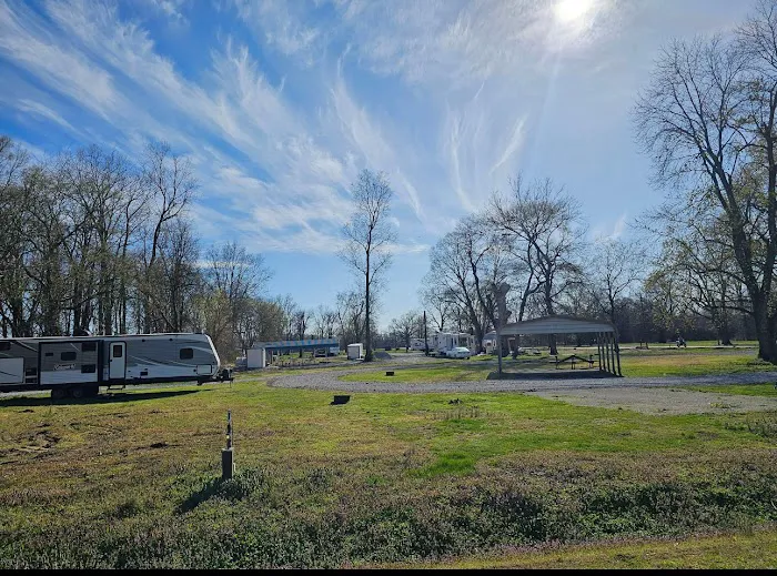 Fiedlerland RV Park & Campground Picture 1