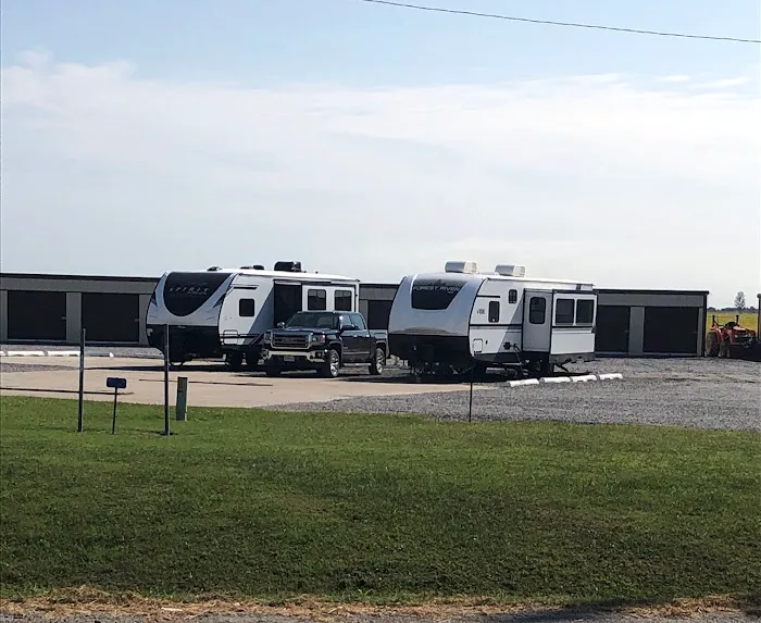 Corner Storage & RV Hook-Ups, 2 RV Locations Picture 1