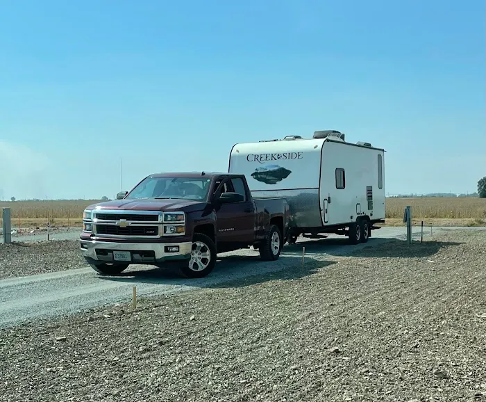 Corner Storage & RV Hook-Ups, 2 RV Locations Picture 5