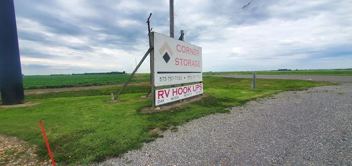 Corner RV Park Picture 3