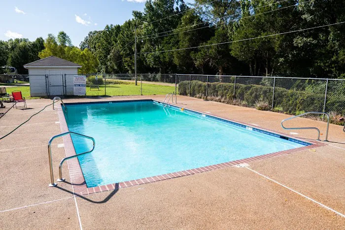 Memphis South RV Park & Campground Picture 1