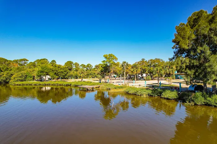 Sunset Isle RV Resort Picture 5