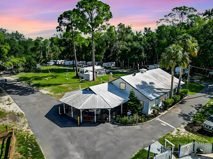 Eleanor Oaks RV Park Picture 7