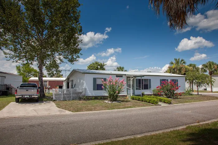 Wards Mobile Home Park Picture 1