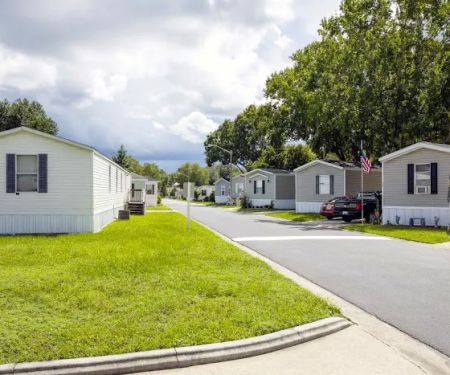 Magnolia Circle Manufactured Home Community
