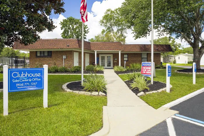 Magnolia Circle Manufactured Home Community Picture 9