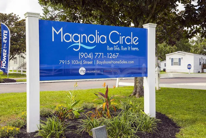 Magnolia Circle Manufactured Home Community Picture 8