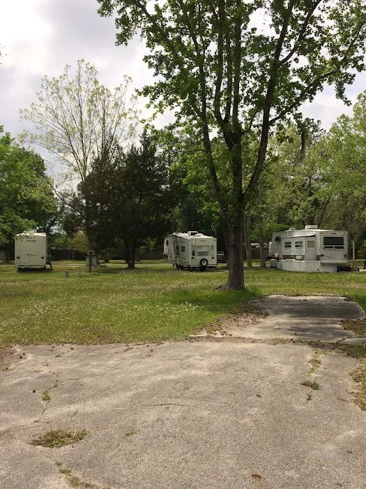 The Meadows Manufactured Home Community Picture 3