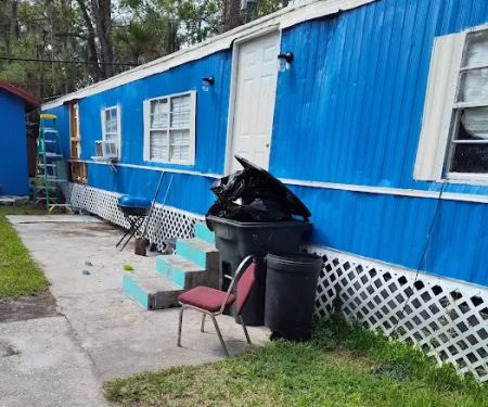 Silver Thunderbird Mobile Home Park
