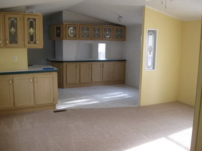 Oaks Landing Mobile Home Park Picture 5