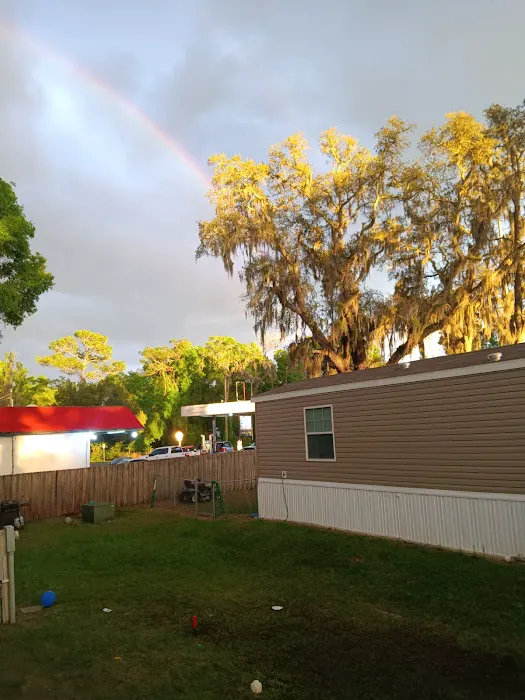 Lindale Mobile Home Park Picture 5