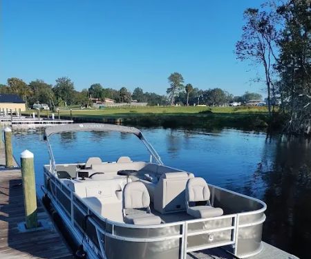 Half Shell Resort & Marina