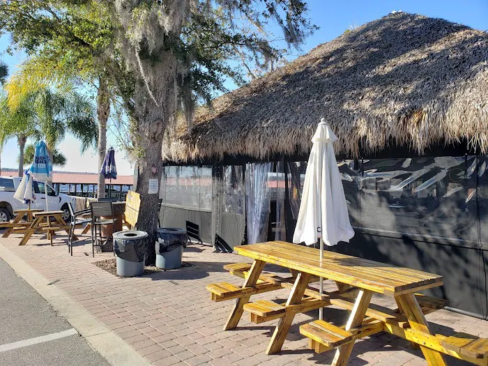 Renegades On The River Picture 9