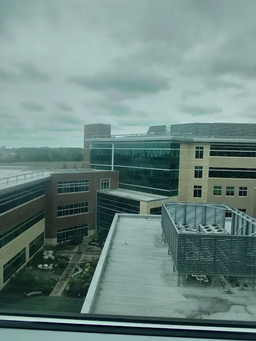 Heritage Hills Mobile Home Pk Picture 2