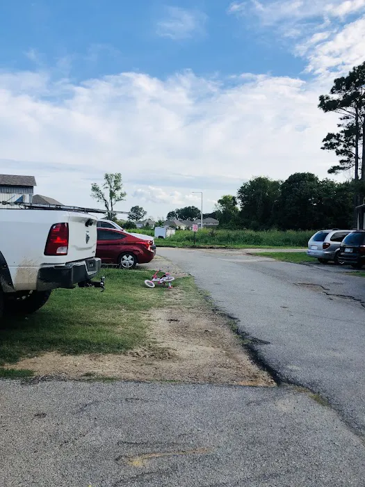 Meadowview Mobile Home Community Picture 2