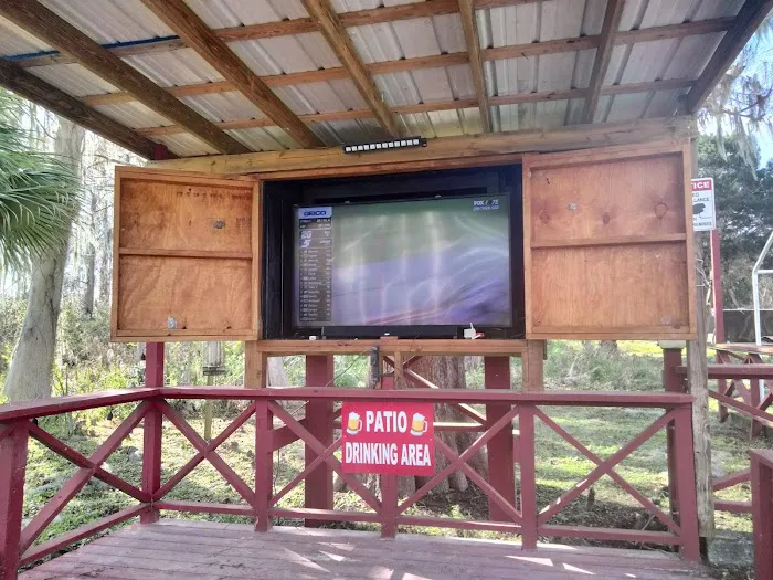 Emerald Cove RV Resort and The Buoy Bar Picture 10