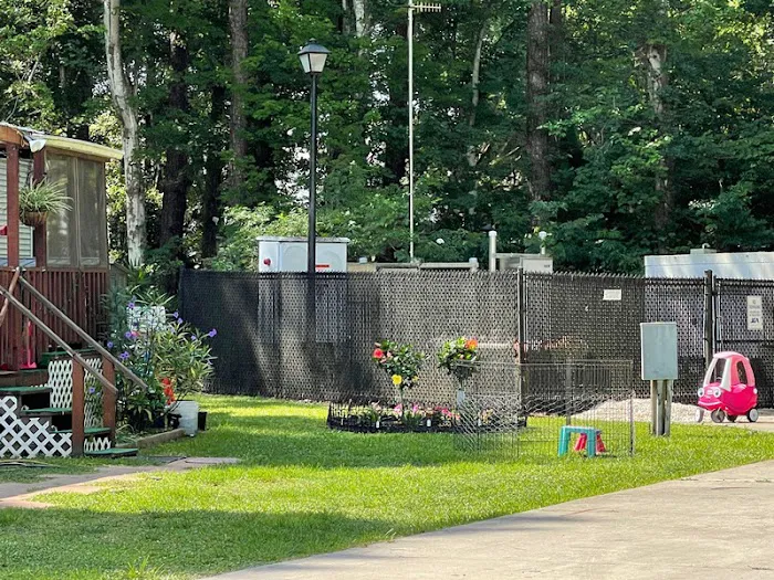 Orange Park North Mobile Home Park Picture 5