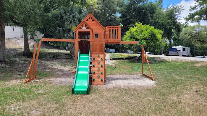 Cherry Blossom RV Resort Picture 8
