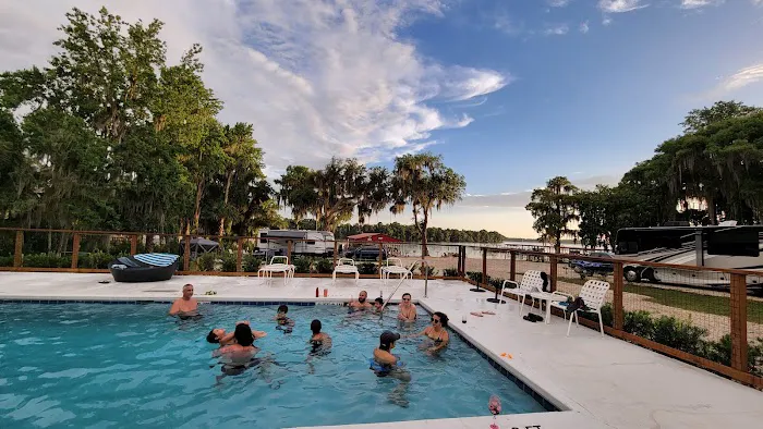 Port Cove RV Resort and Marina Picture 1