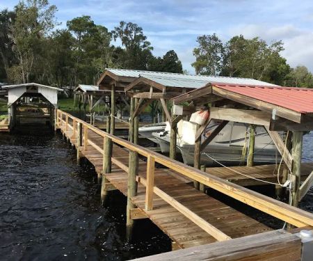 Crescent Lake Waterfront Community