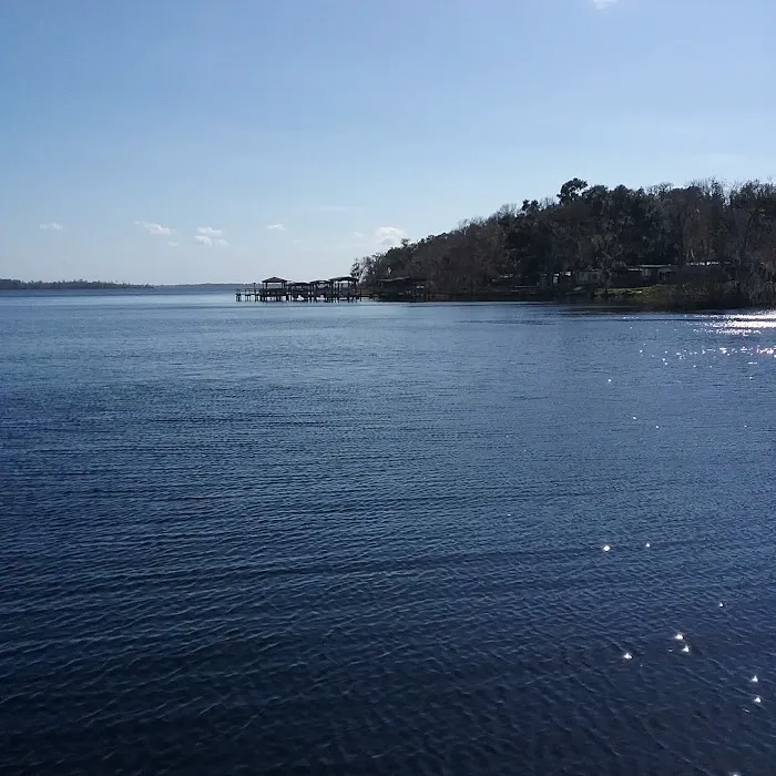 Crescent Lake Waterfront Community Picture 6