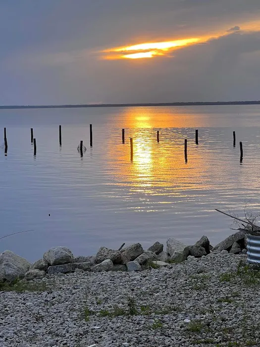 Pine Island RV & Marina Picture 3