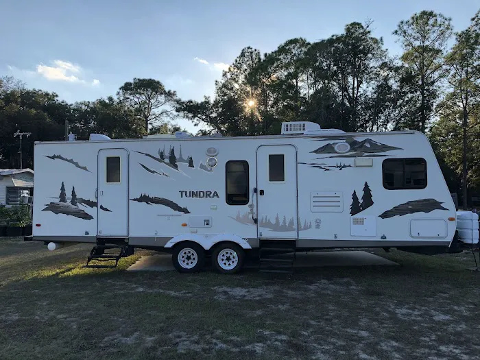 Robin's Nest RV Park Picture 10