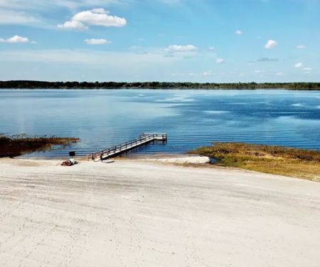 Lake Bryant MH & RV Park