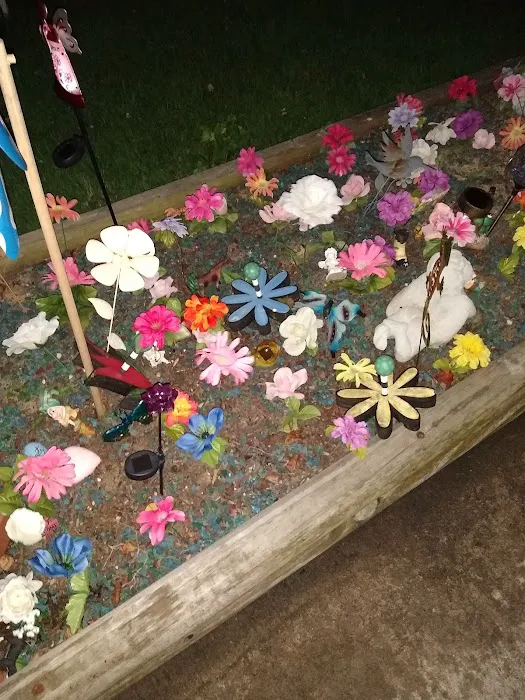 Mulberry Acres Mobile Home Park Picture 3