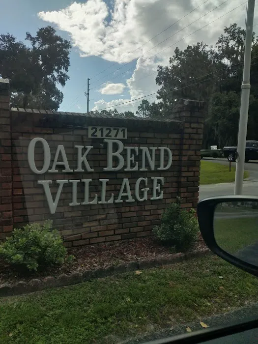 Oak Bend Village Picture 6