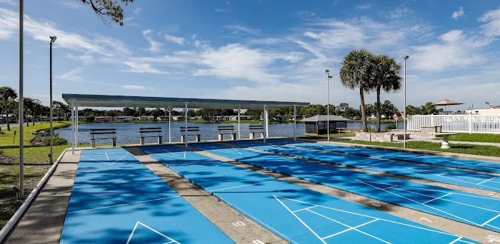 Crystal River Village Picture 1