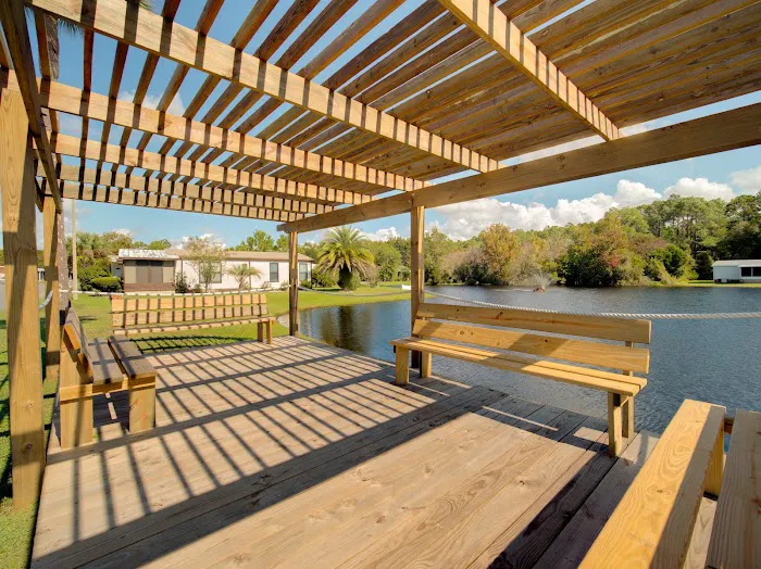 Crystal River Village Picture 9