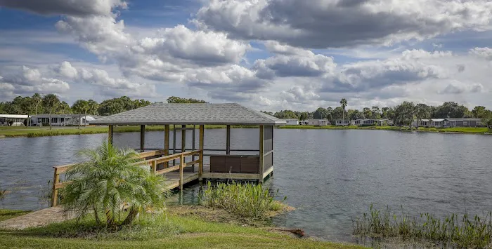 Crystal River Village Picture 8