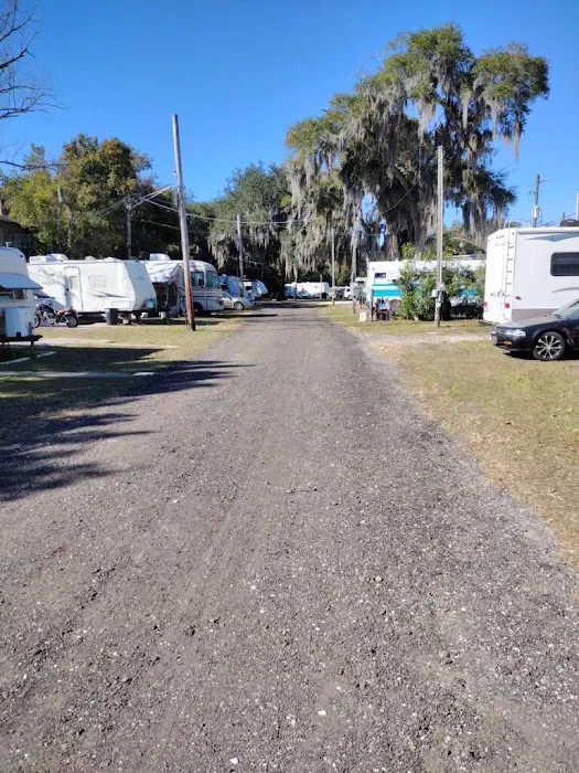 River City RV Park Picture 6