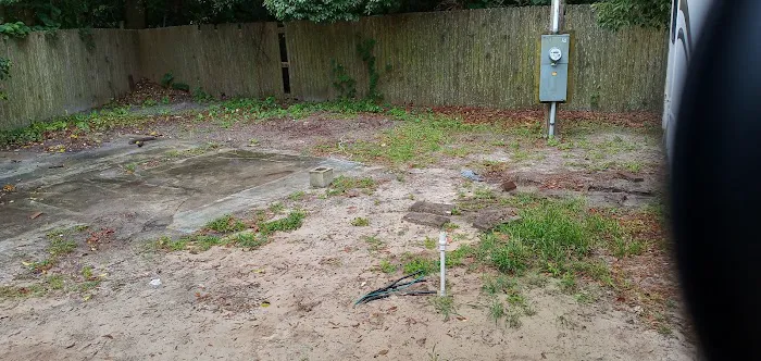 River City RV Park Picture 10