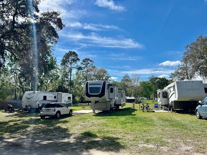 Whispering Pines RV Park Picture 1